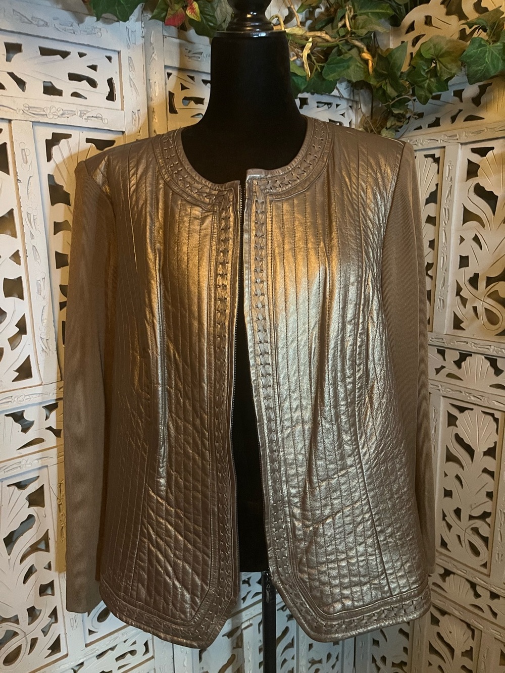 NYGARD COLLECTION VINTAGE BOLD BRONZE METALLIC 100% LEATHER & KNIT JACKET
